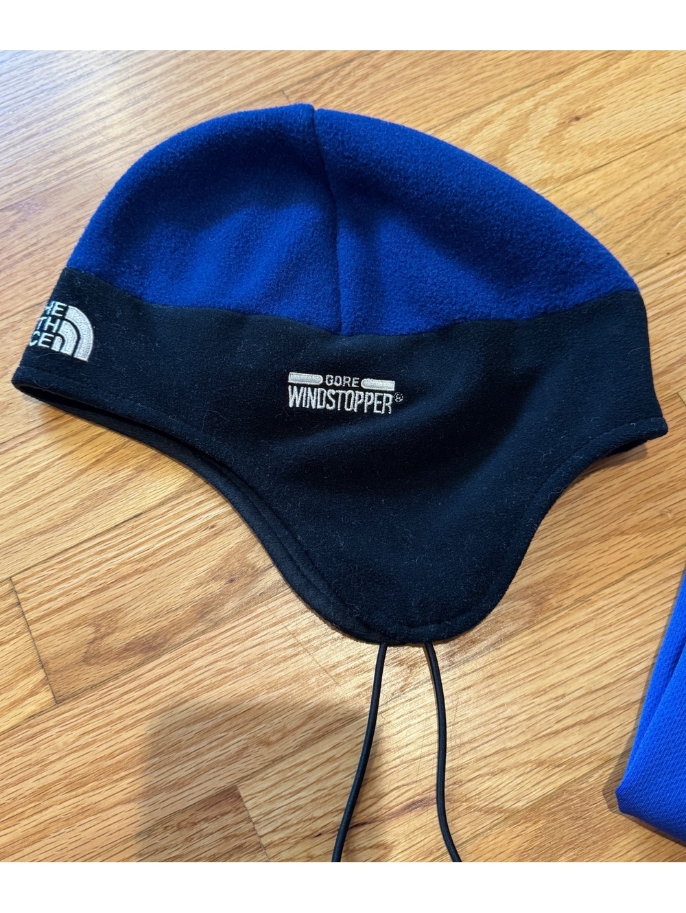 Vintage North Face Gore Windstopper Earflap Beanie M (2004) - Picture 3 of 6